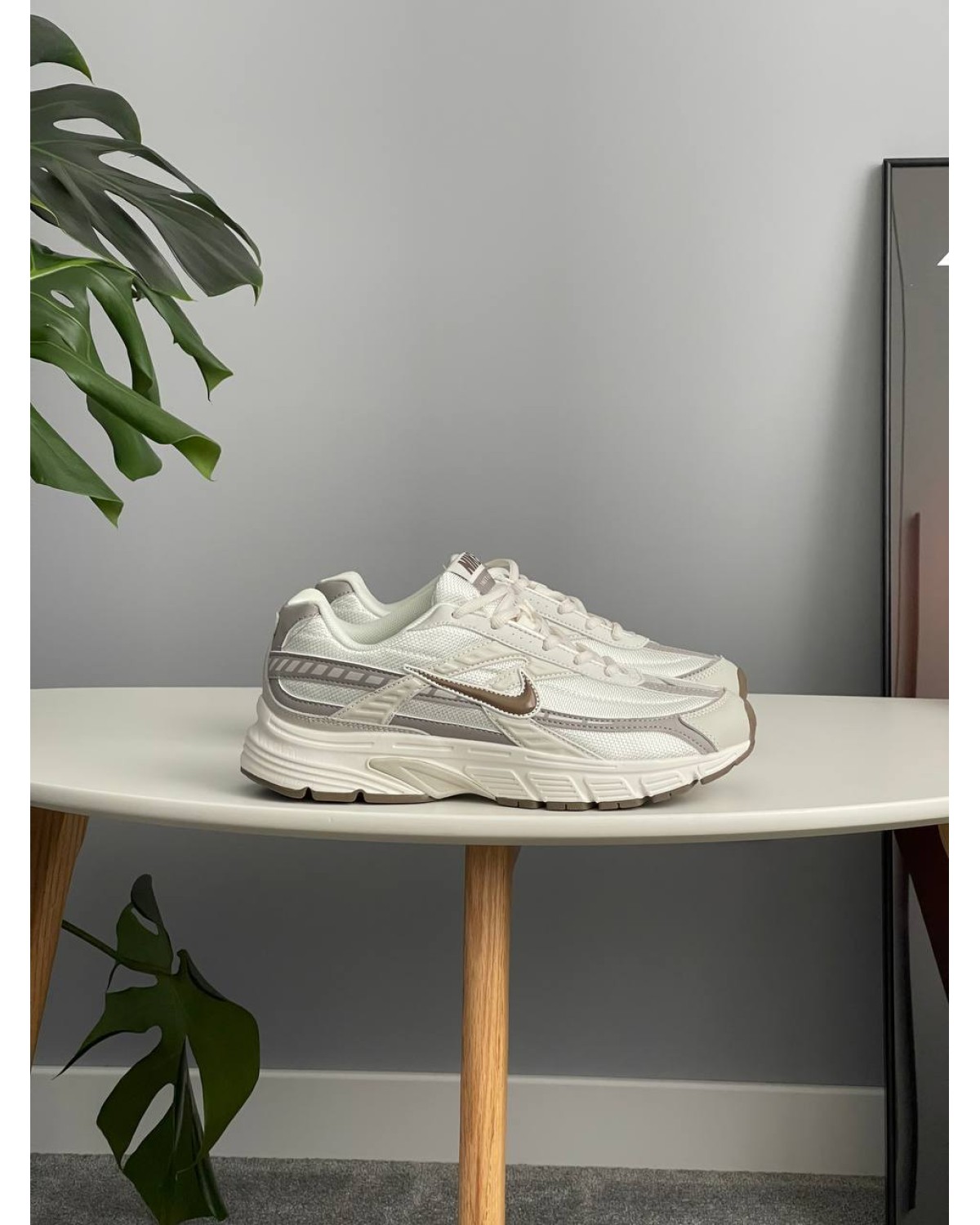 Nike Initiator Phantom White Beige
