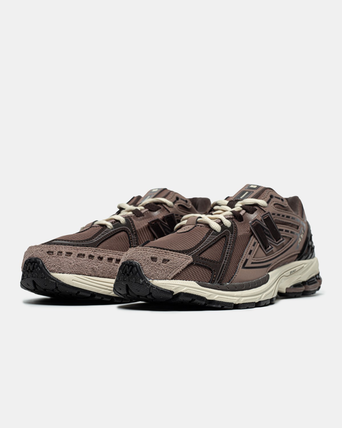 New Balance1906R Bronze