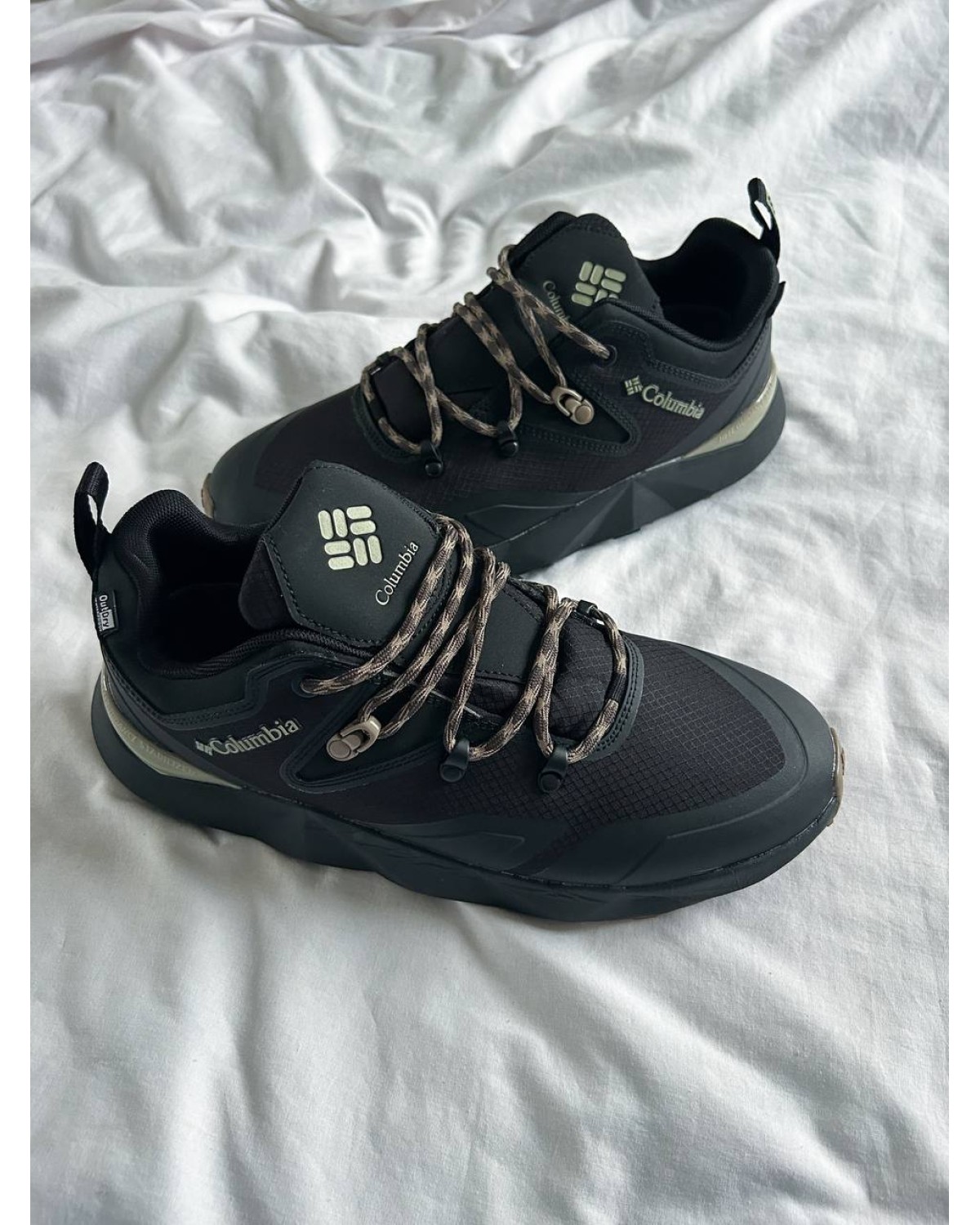 Columbia Facet 30 Black