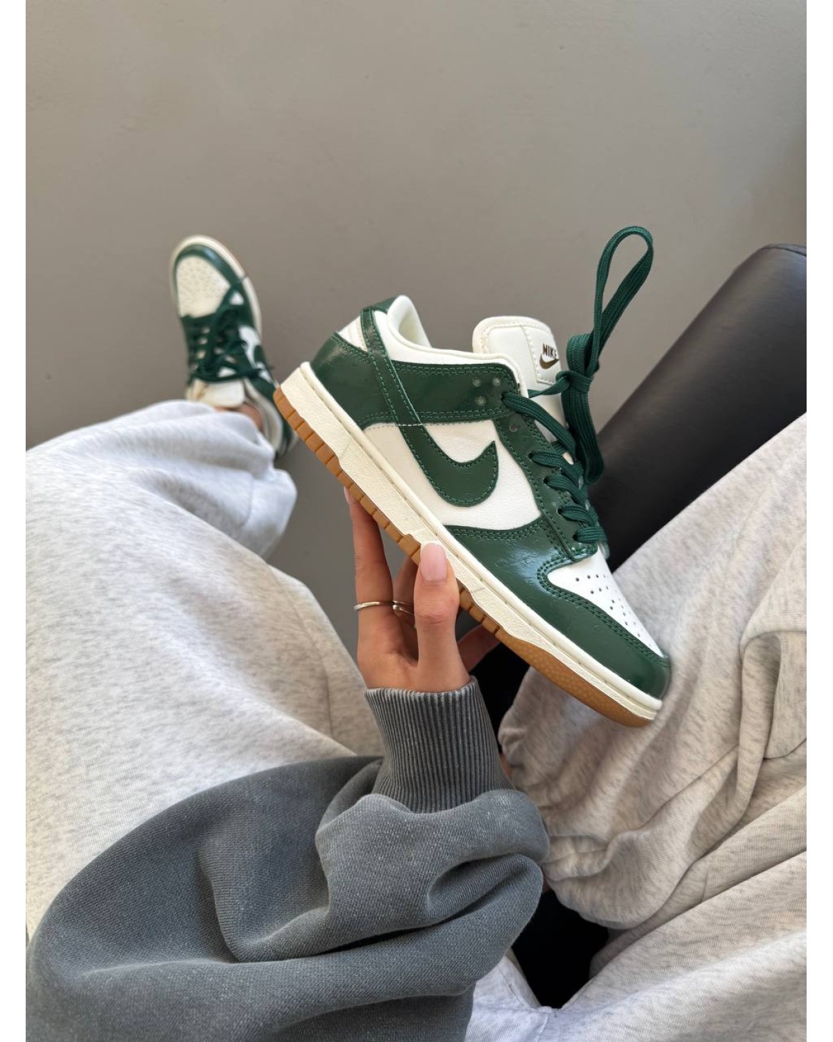 Nike SB Dunk “Green Ostrich”