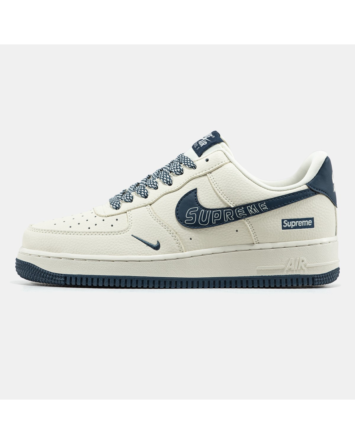 Nike Air Force 1 x Supreme