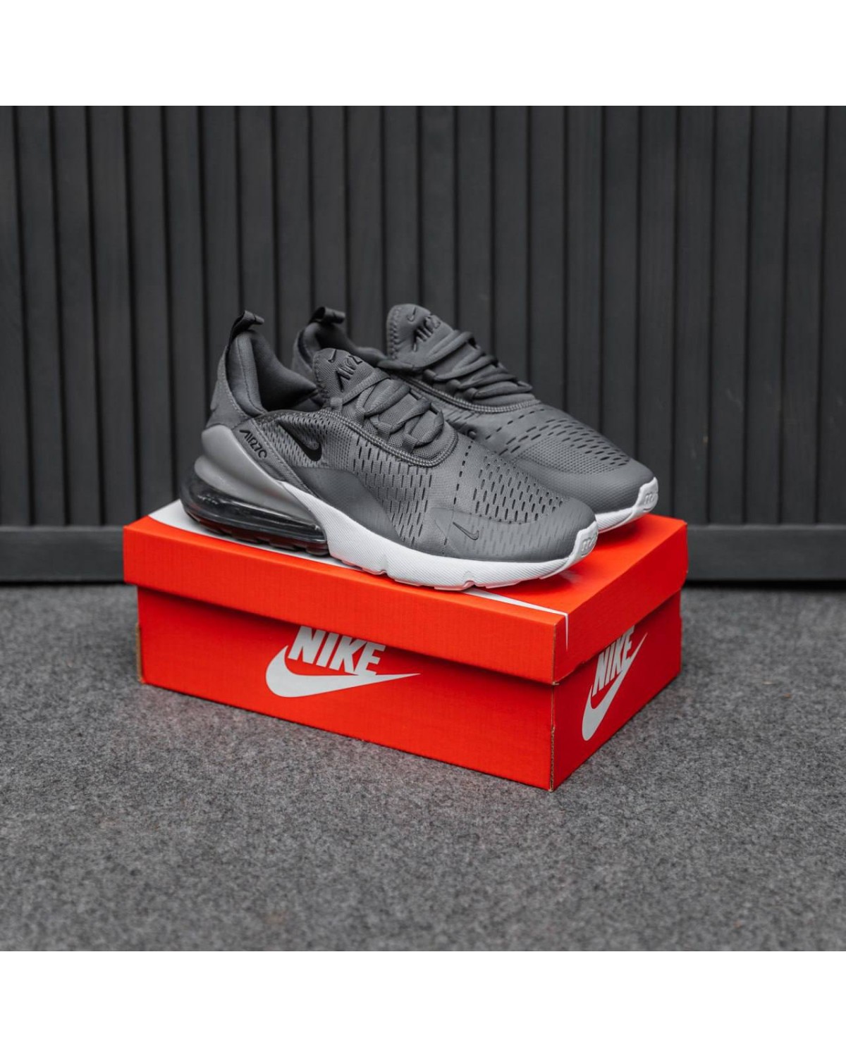 Nike Air Max 270