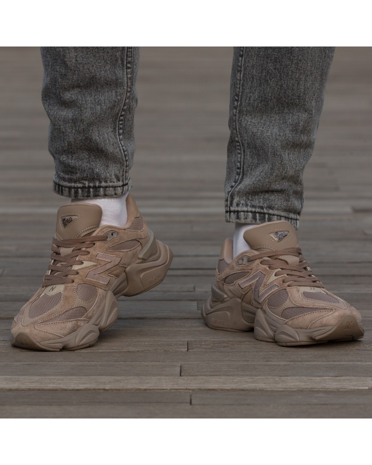 New Balance 9060 Brown