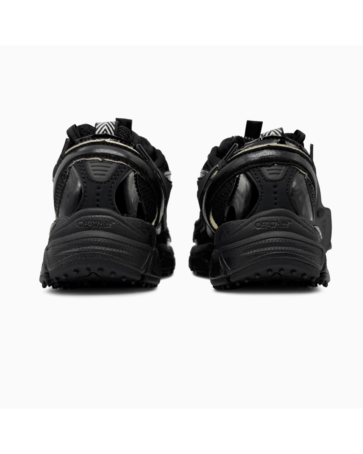 Off-White Be Right Black