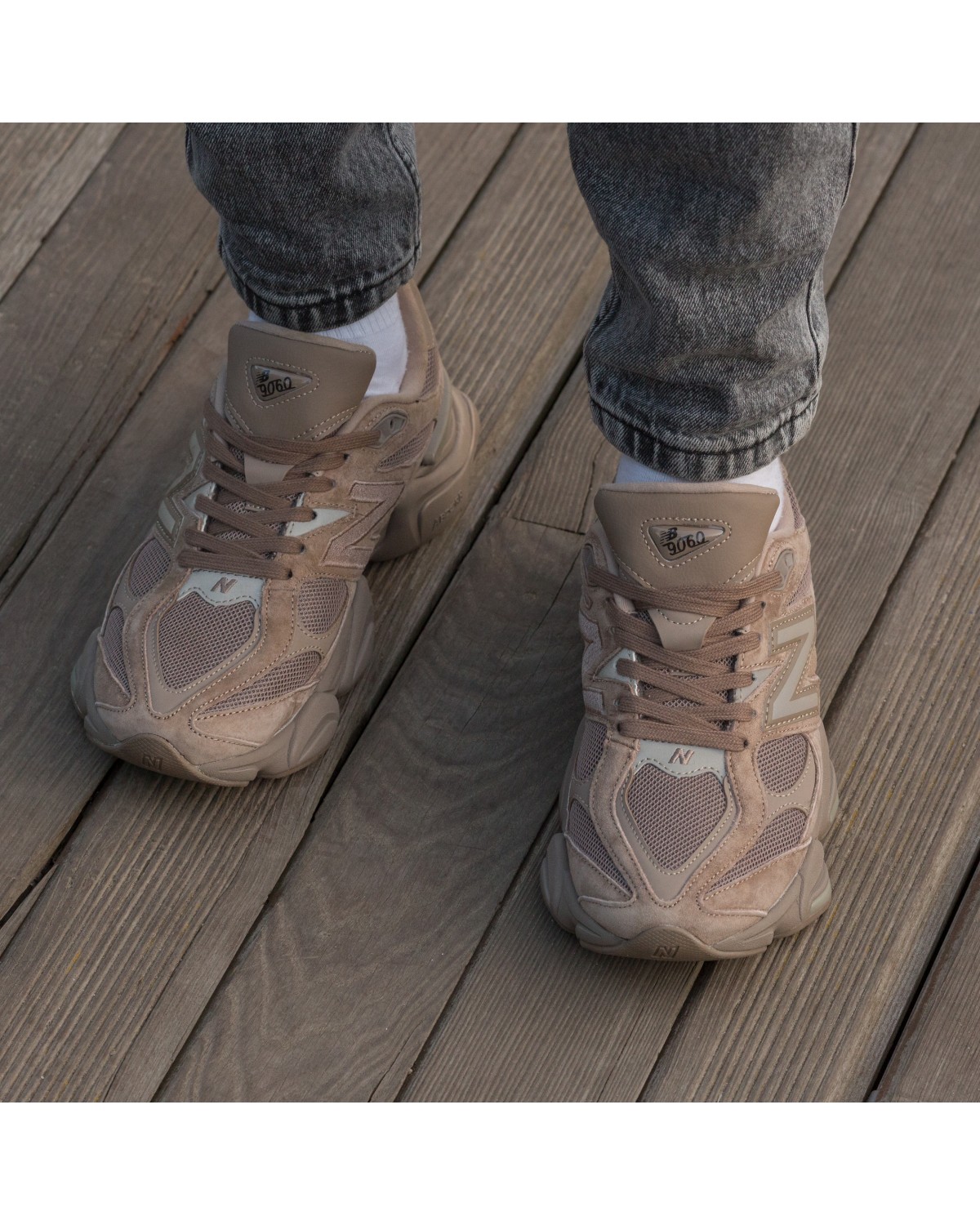 New Balance 9060 Brown