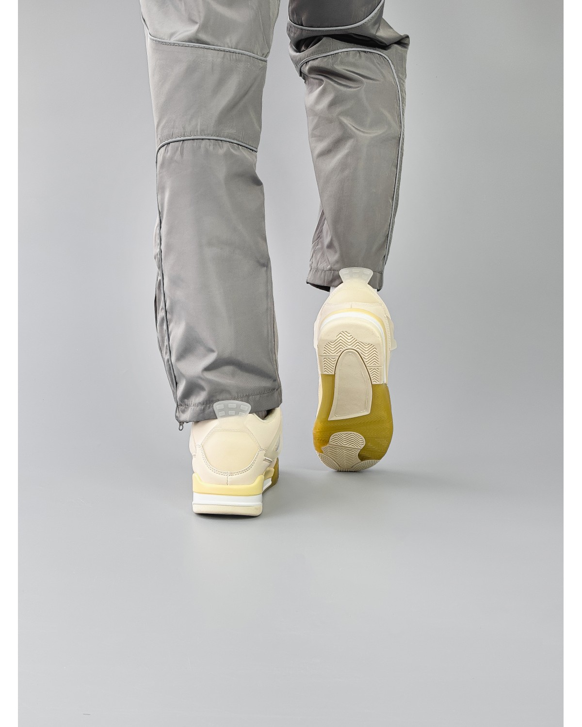 Nike Air Jordan 4 Beige Yellow Fur Nike Air Jordan 4 Beige Yellow Fur