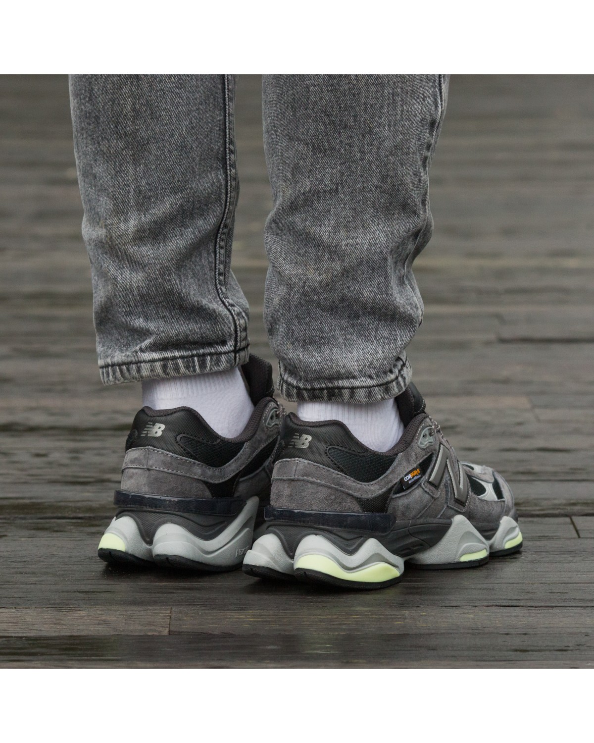 New Balance 9060 x Cordura