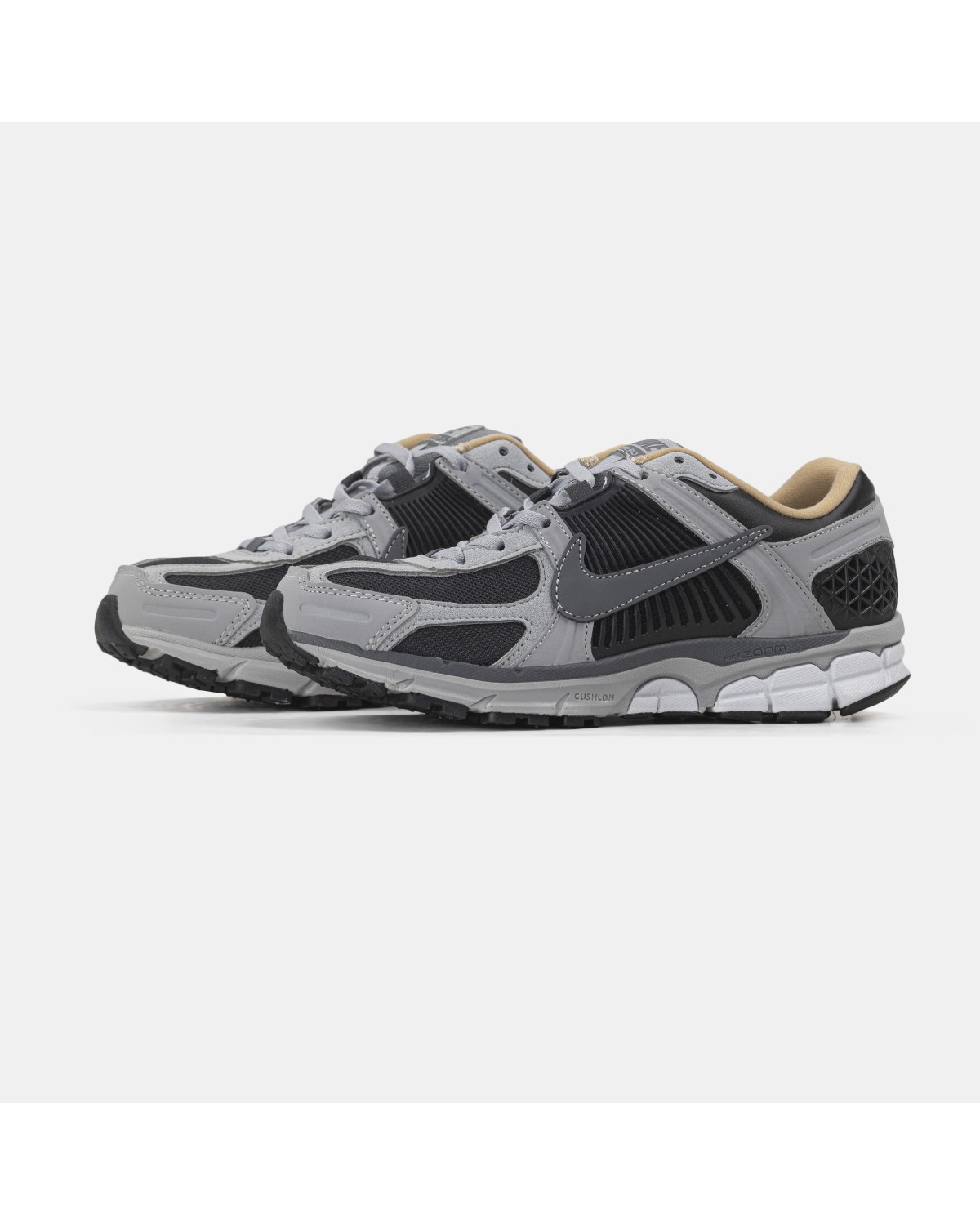 Nike Zoom Vomero 5 Grey