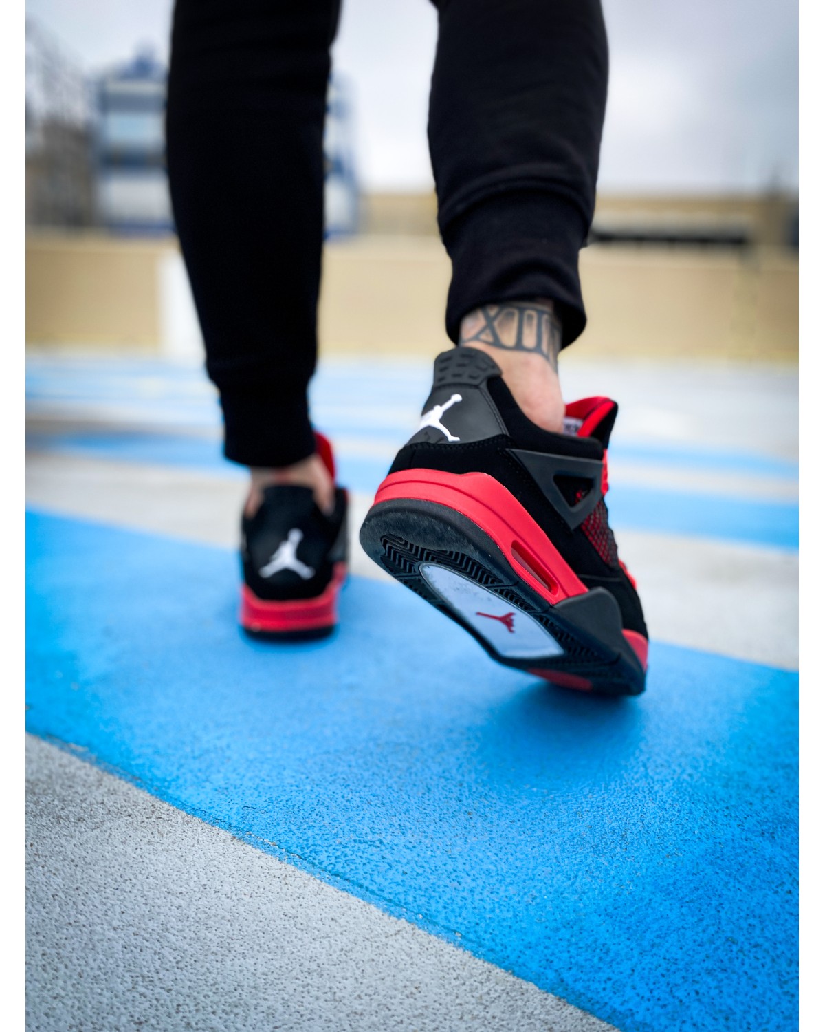 Nike Air Jordan 4 Сrimson " Red Thunder"
