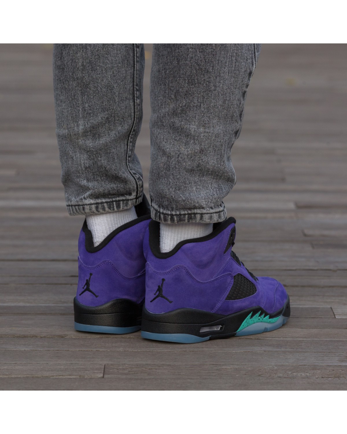 Jordan Retro 5 Purple