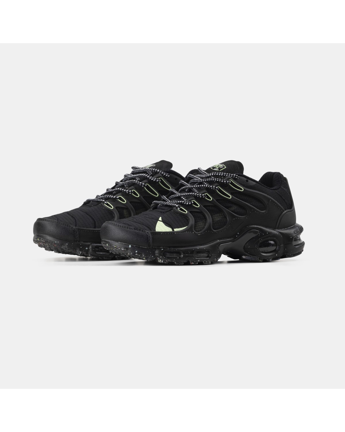 Nike Air Max Plus Triple
