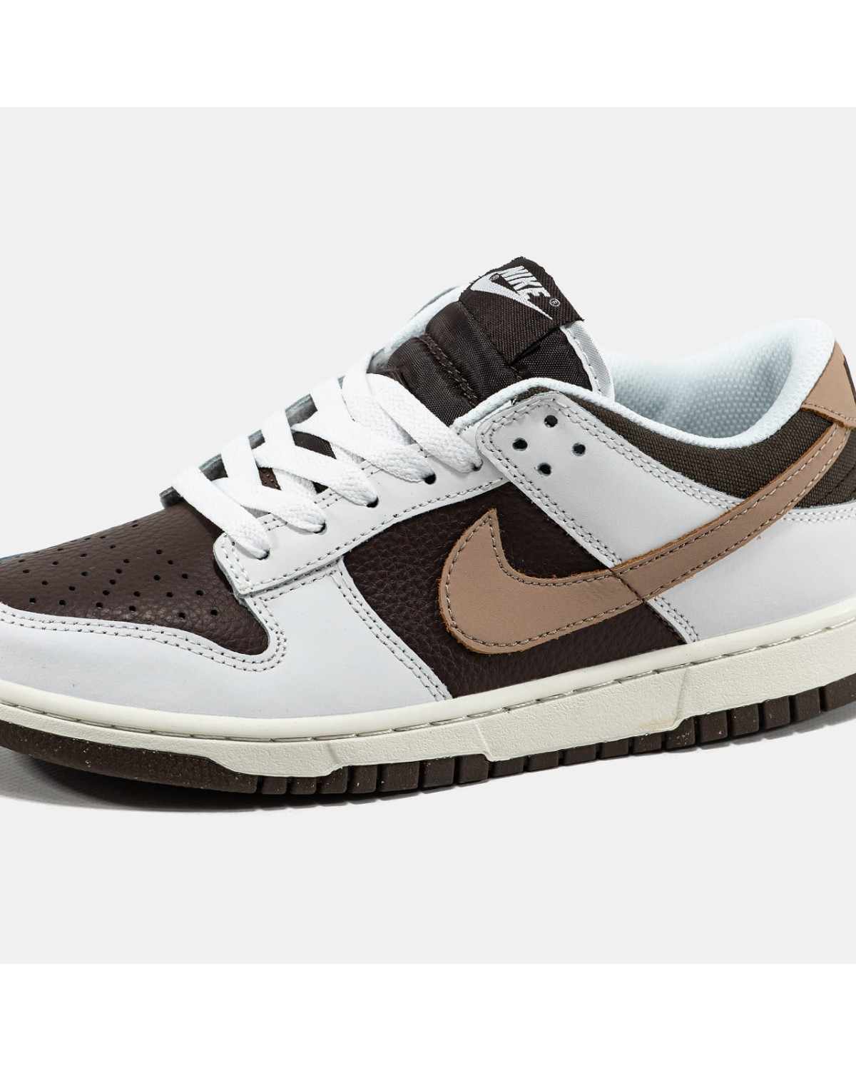 Nike SB Dunk Low