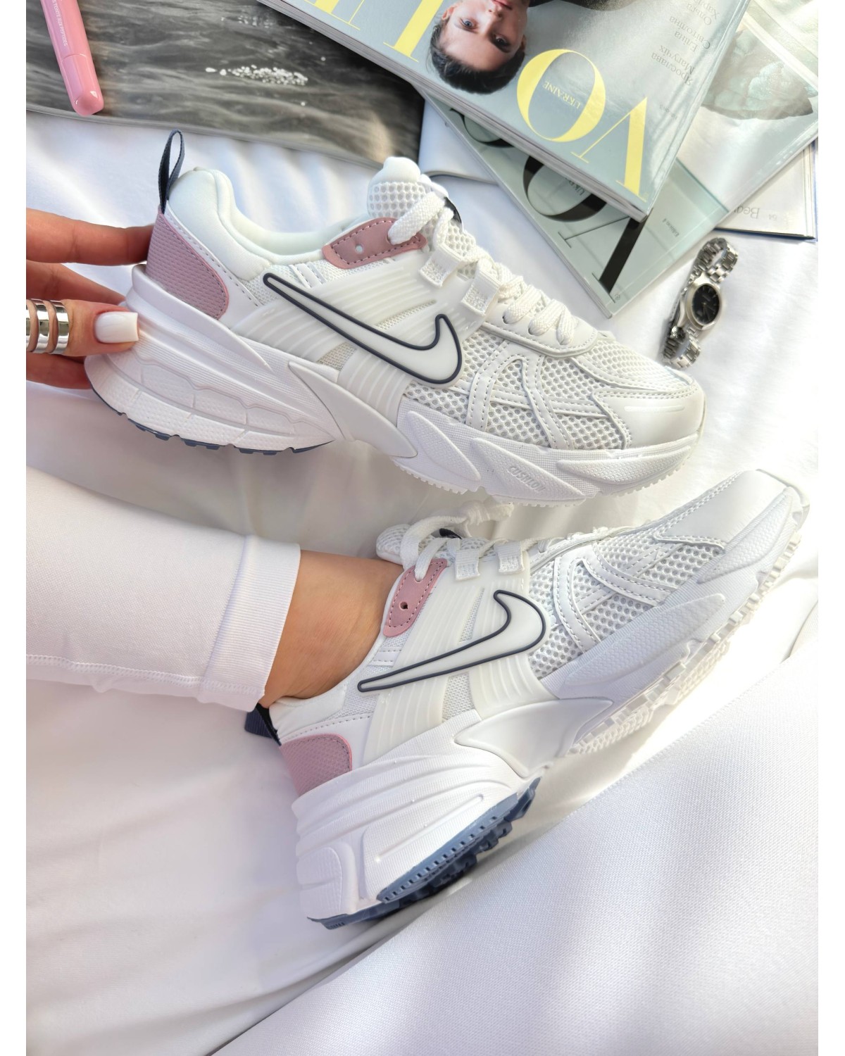 Nike V2K Runtekk White Pink Nike V2K Runtekk White Pink