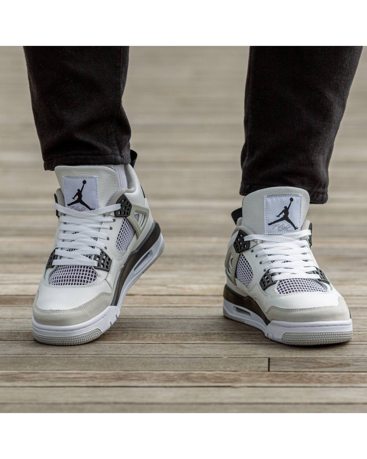 Nike Air Jordan Retro 4 Military Black