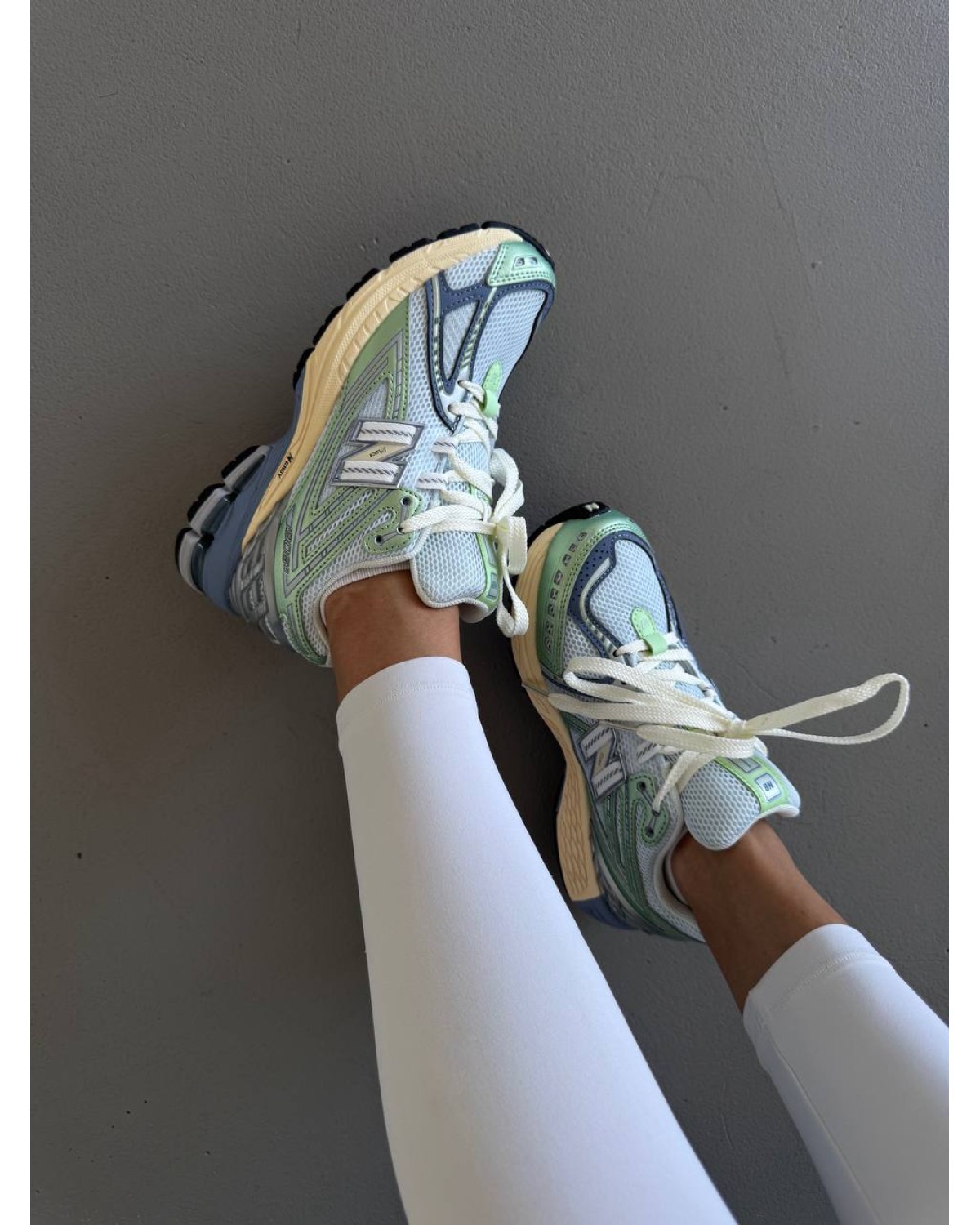 New Balance 1906 Ice Blue