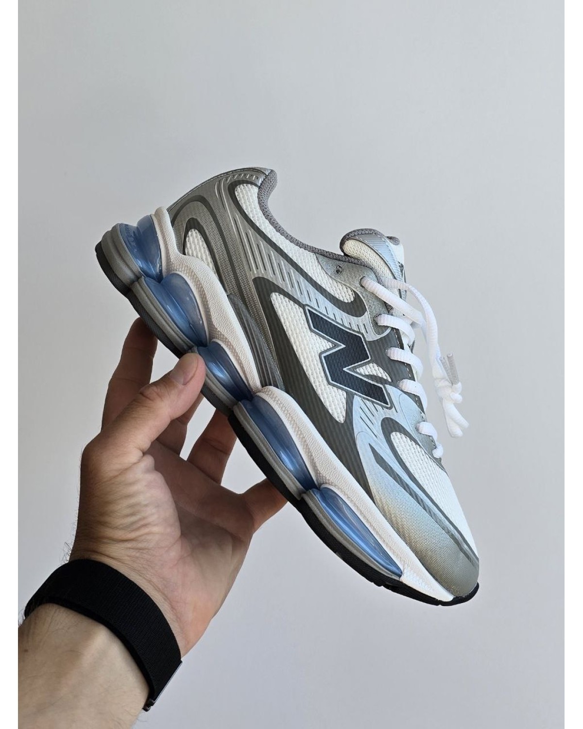 New Balance 2000 Grey Blue