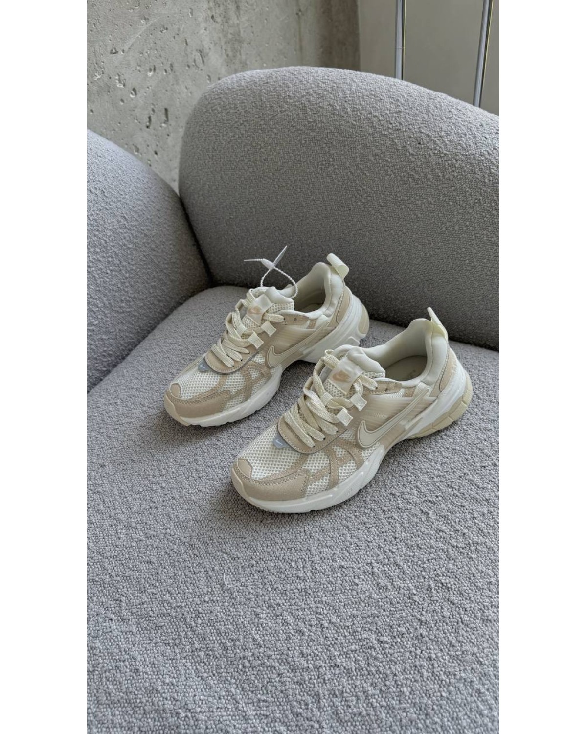 Nike V2K Run Premium