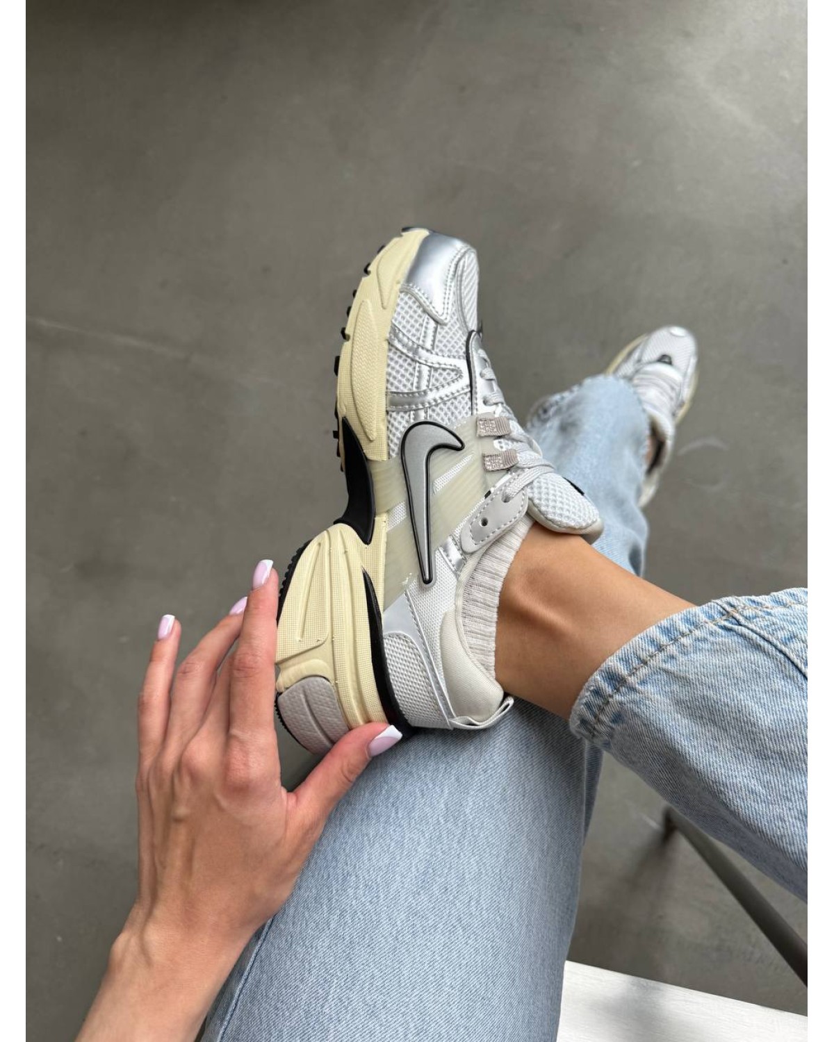 Nike V2K Run Premium
