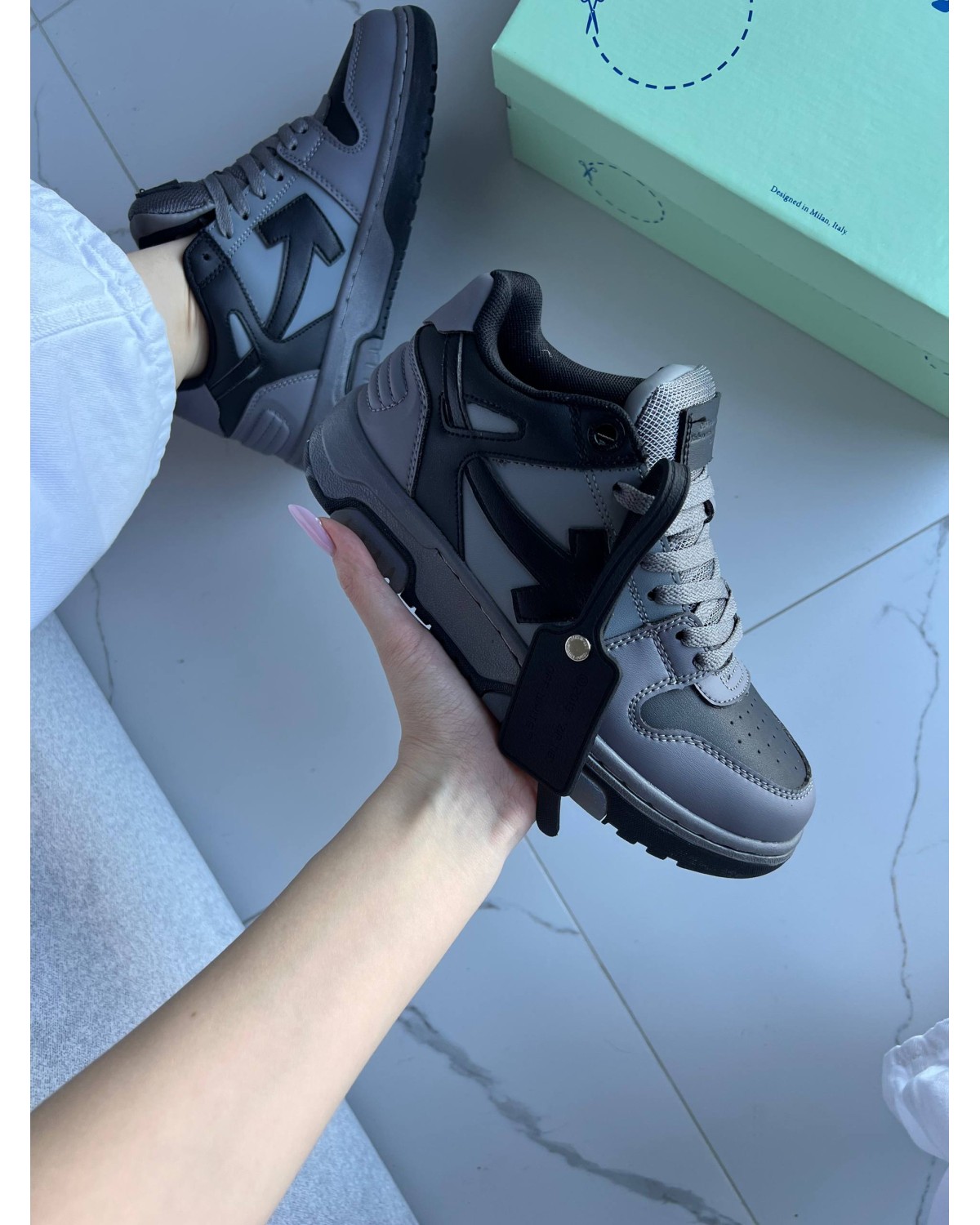 Off-White Out of Office Low Tops Black Gradient