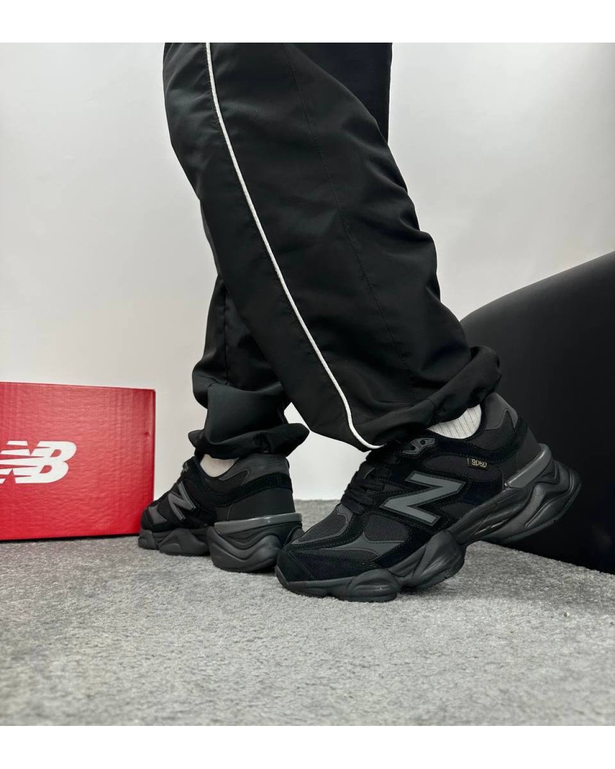 New Balance 9060 Total Black Gore-Tex