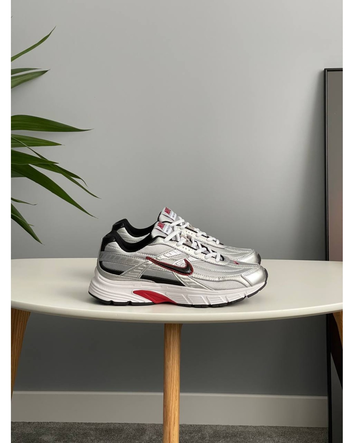 Nike Initiator Metallic Silver Black Gore-Tex