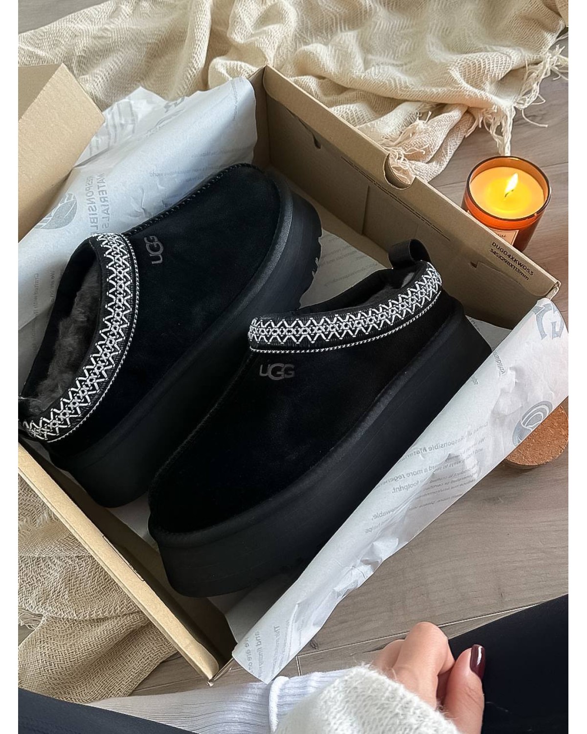 Tasman Platform Black