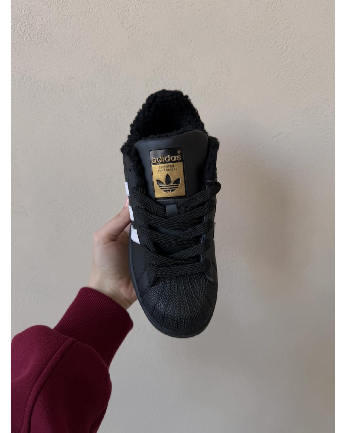 Adidas Superstar Black Fur Adidas Superstar Black Fur