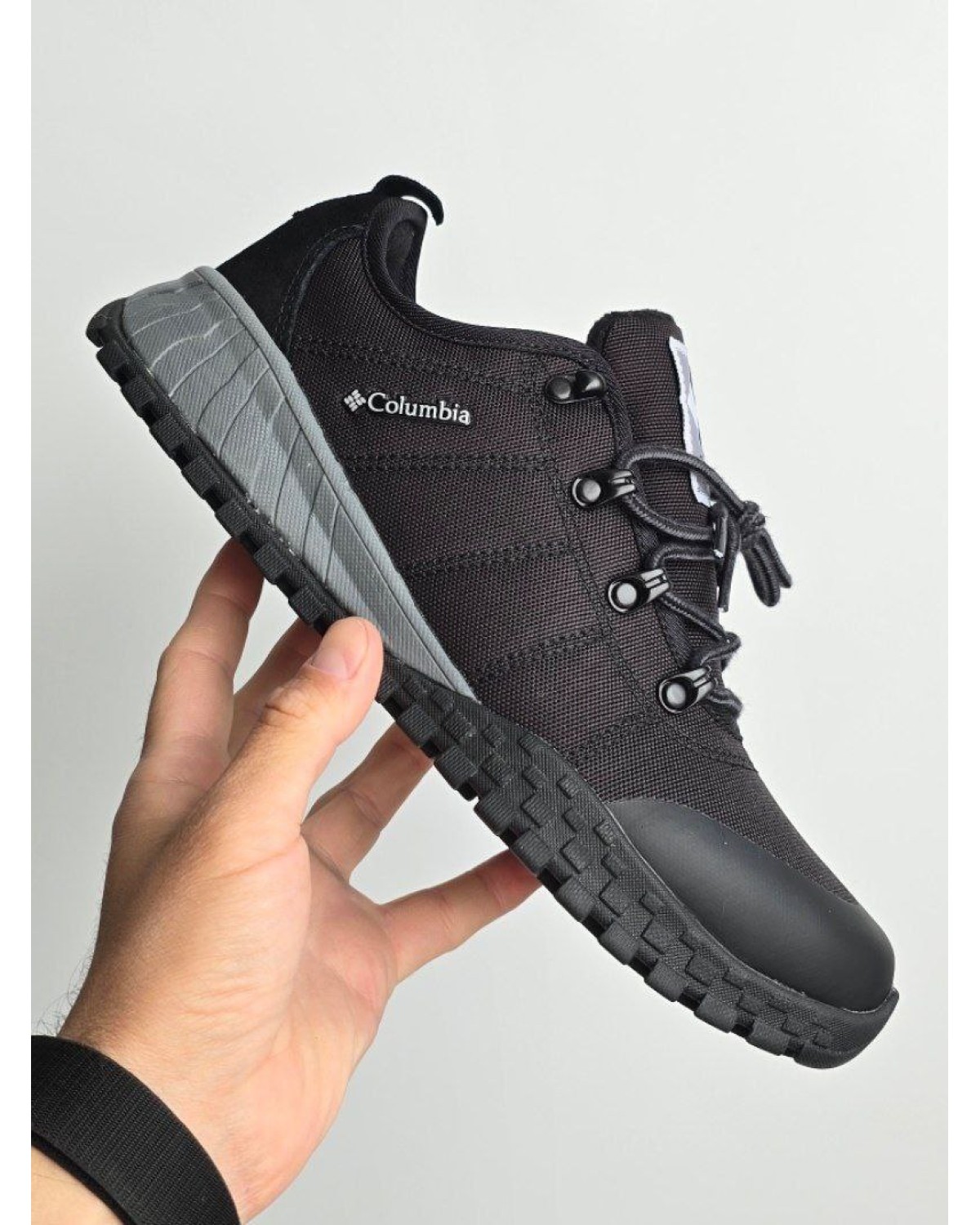 Columbia Fairbanks  Gore-Tex  Black Grey