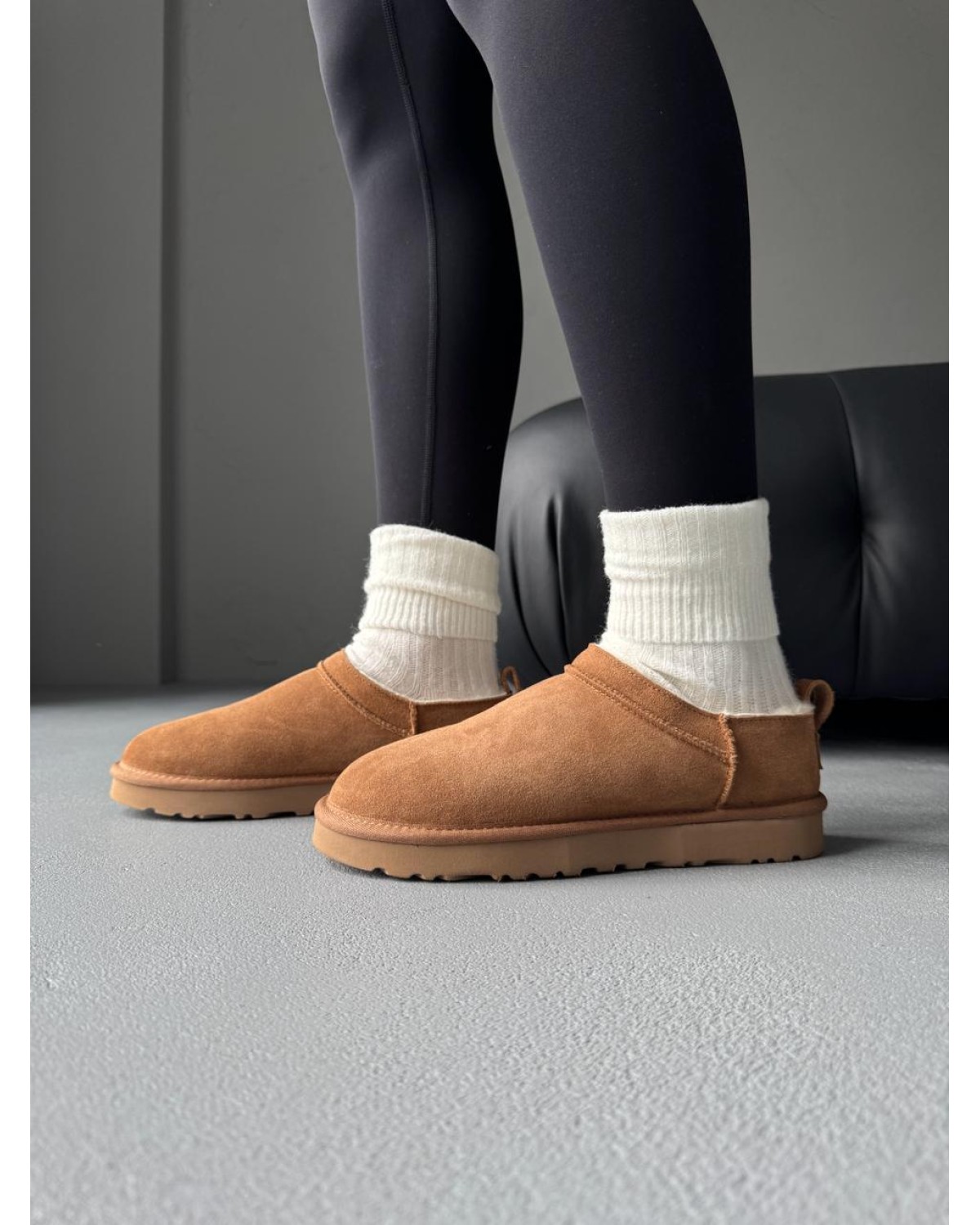 UGG Classic  Micro Boot Chectnut
