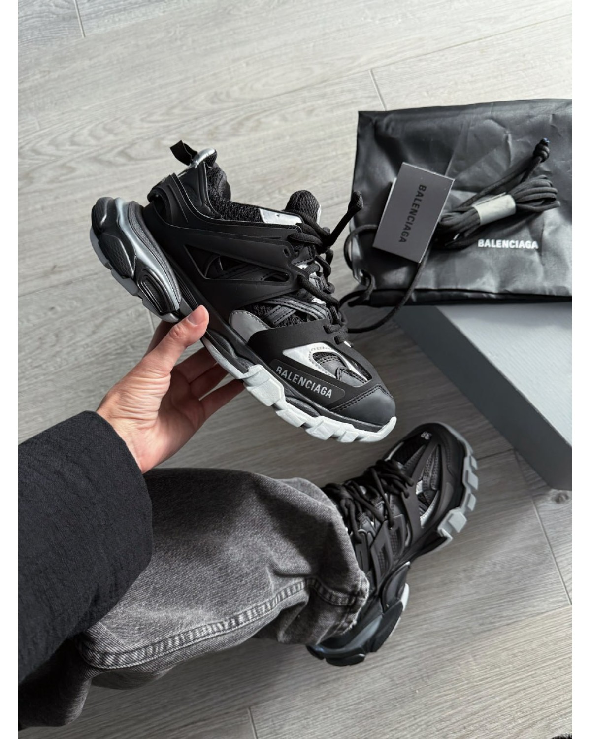 Balenciaga Track Sneaker in Black/silver