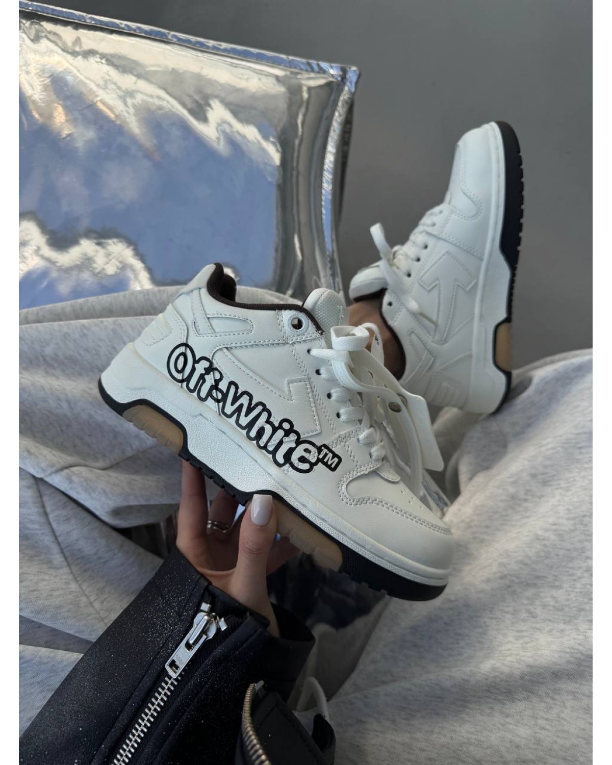 Off White Out Of Office For Walking White Logo Black