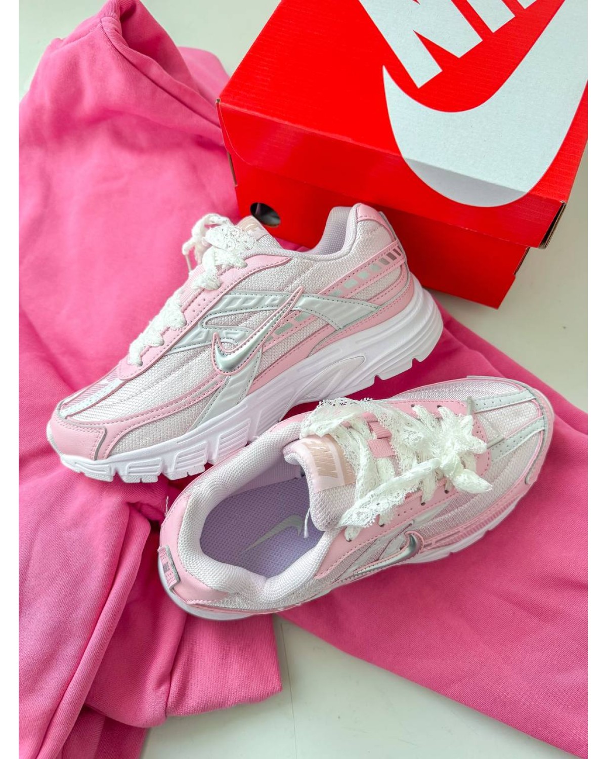 Nike Initiator Pink