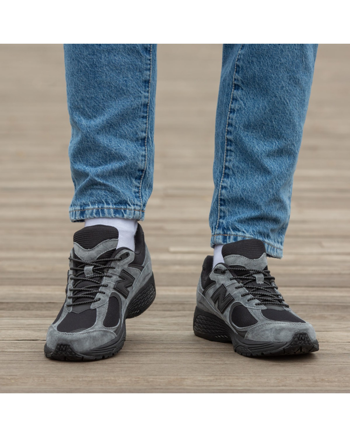 New Balance 2002r Grey / Black Gore-Tex New Balance 2002r Grey / Black Gore-Tex