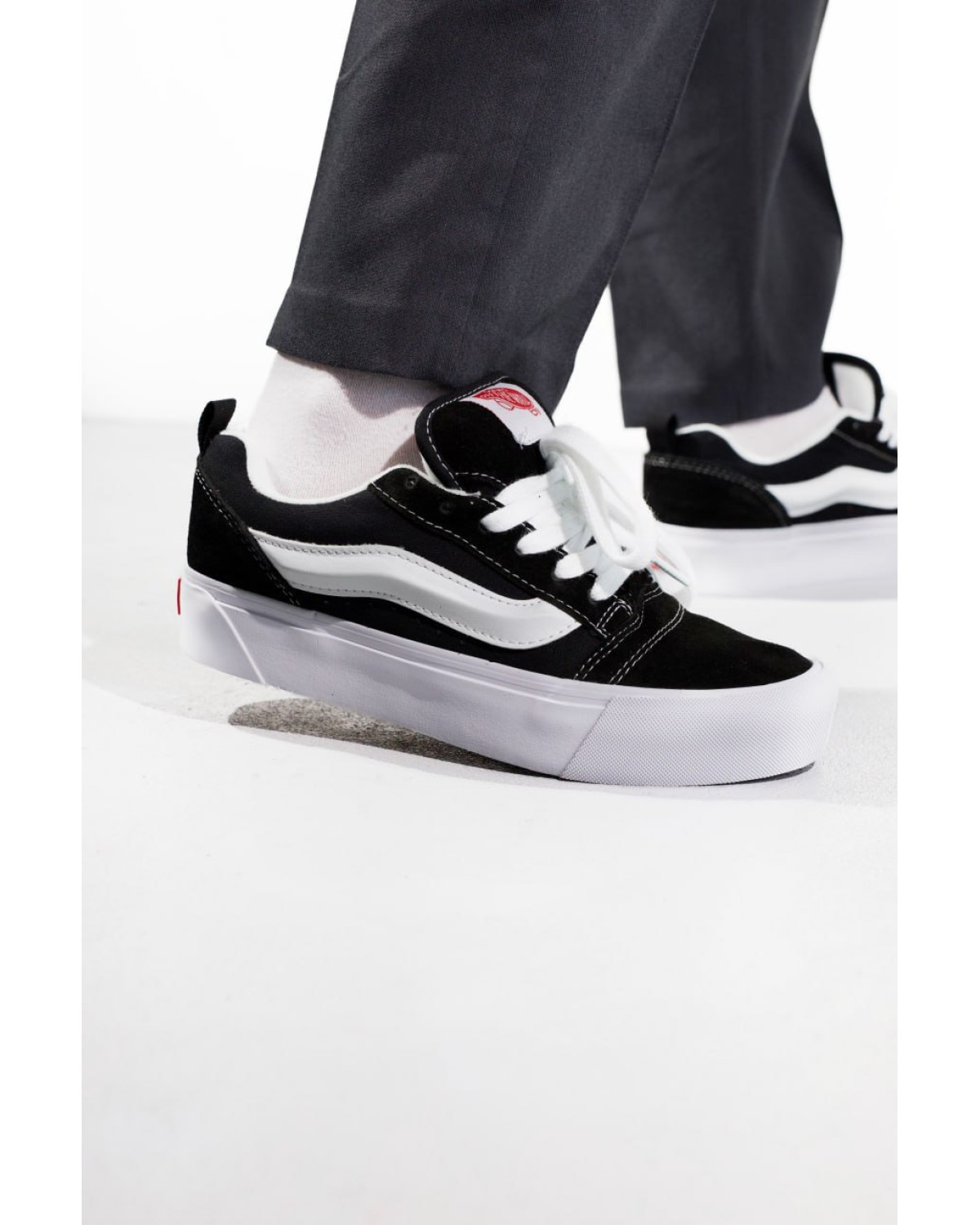 Vans Knu Skool Platform Black/White
