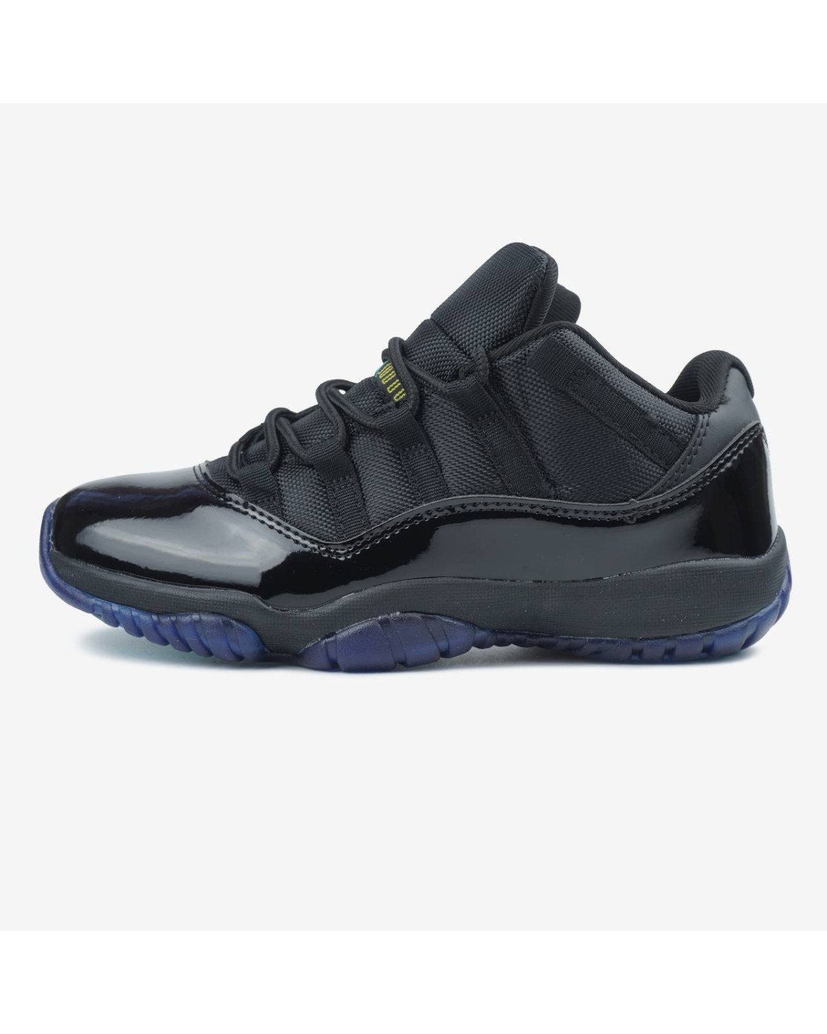 Jordan Retro 11 Low Gamma Blue