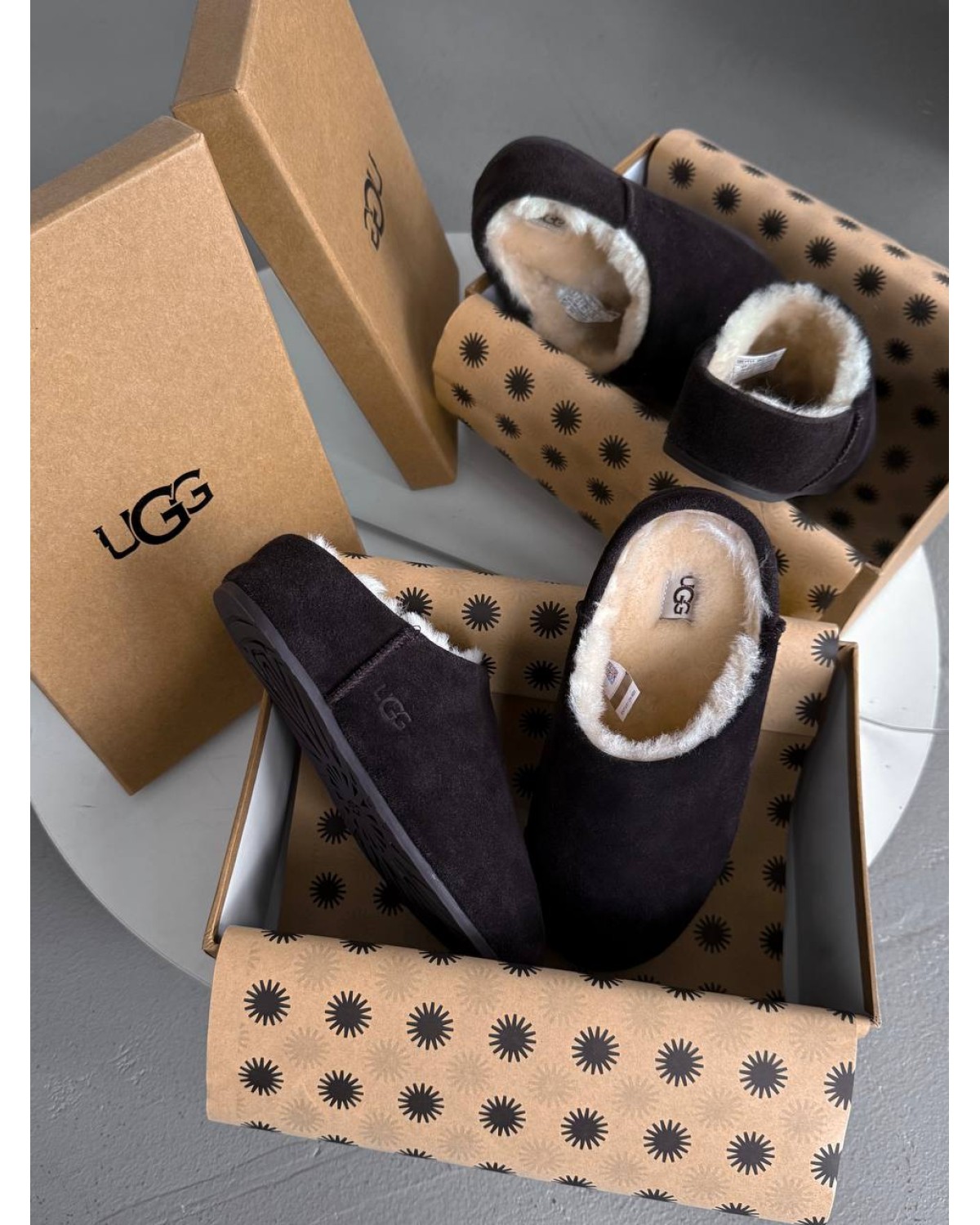 Ugg Elea Slip-on Cocoa Ugg Elea Slip-on Cocoa