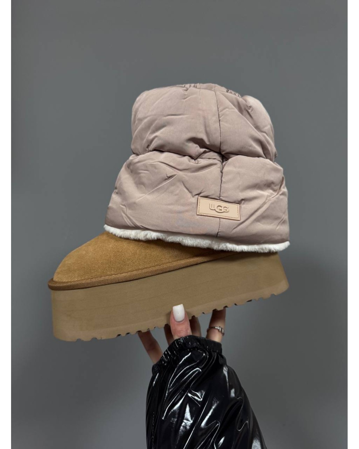 Ugg Mini Dipper Puffer Chestnut