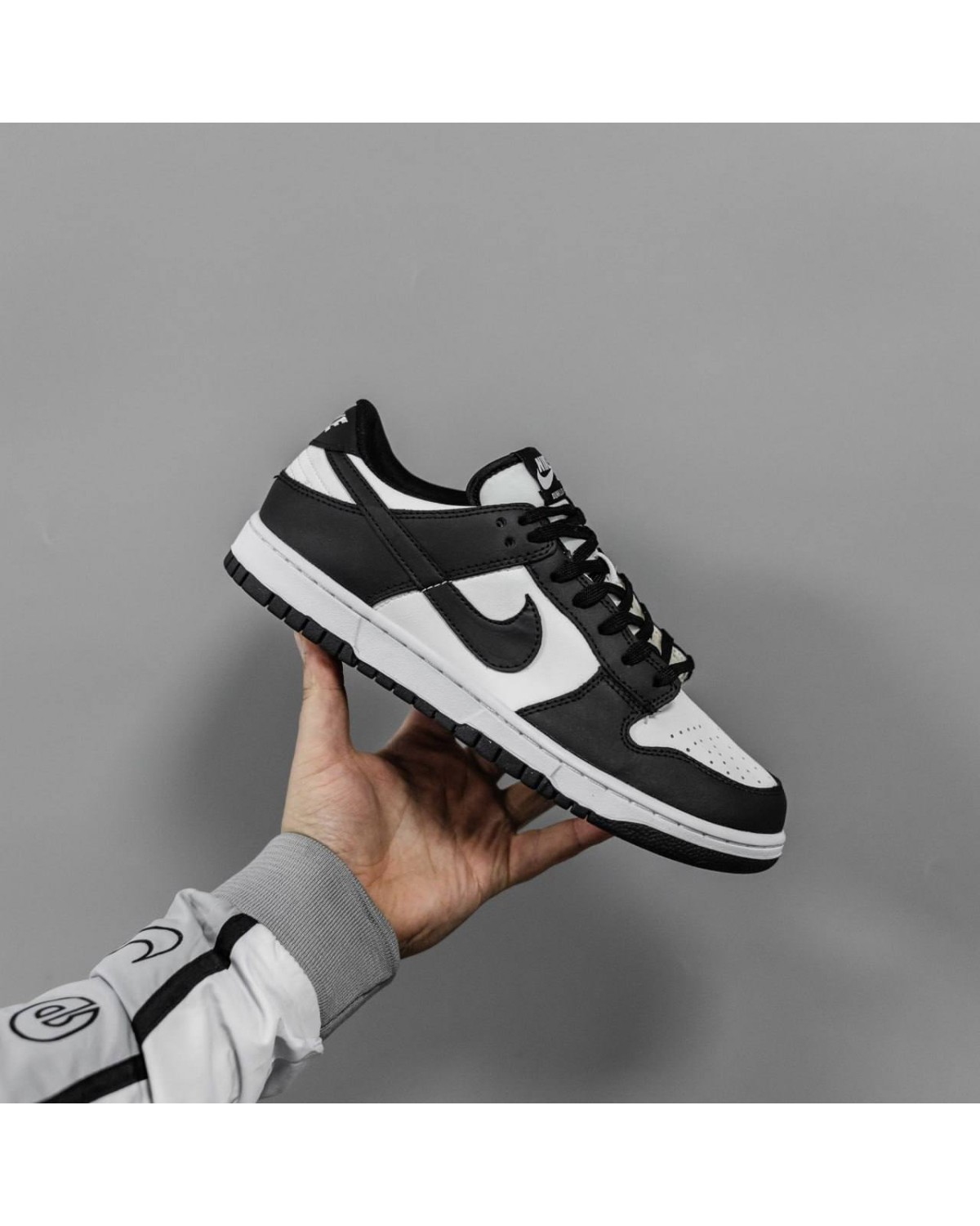 Nike SB Dunk Low Black White Fur Nike SB Dunk Low Black White Fur