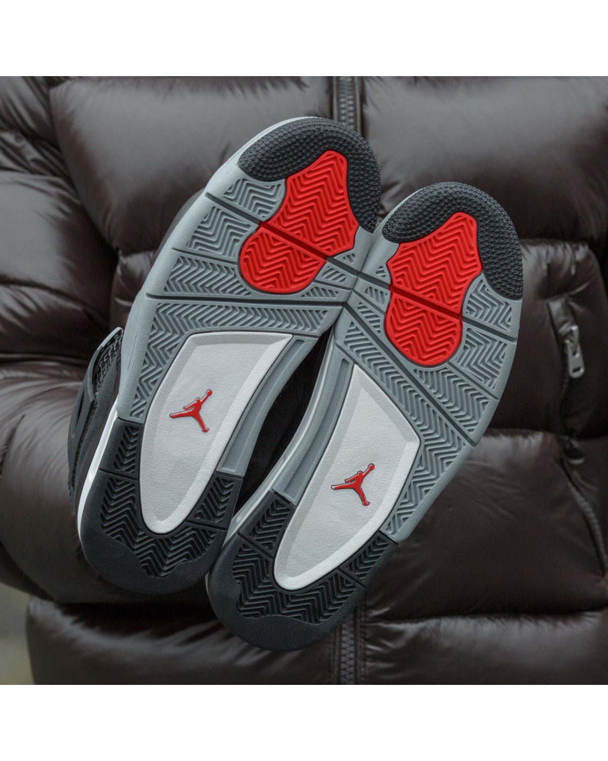 Air Jordan Retro 4 Black Air Jordan Retro 4 Black