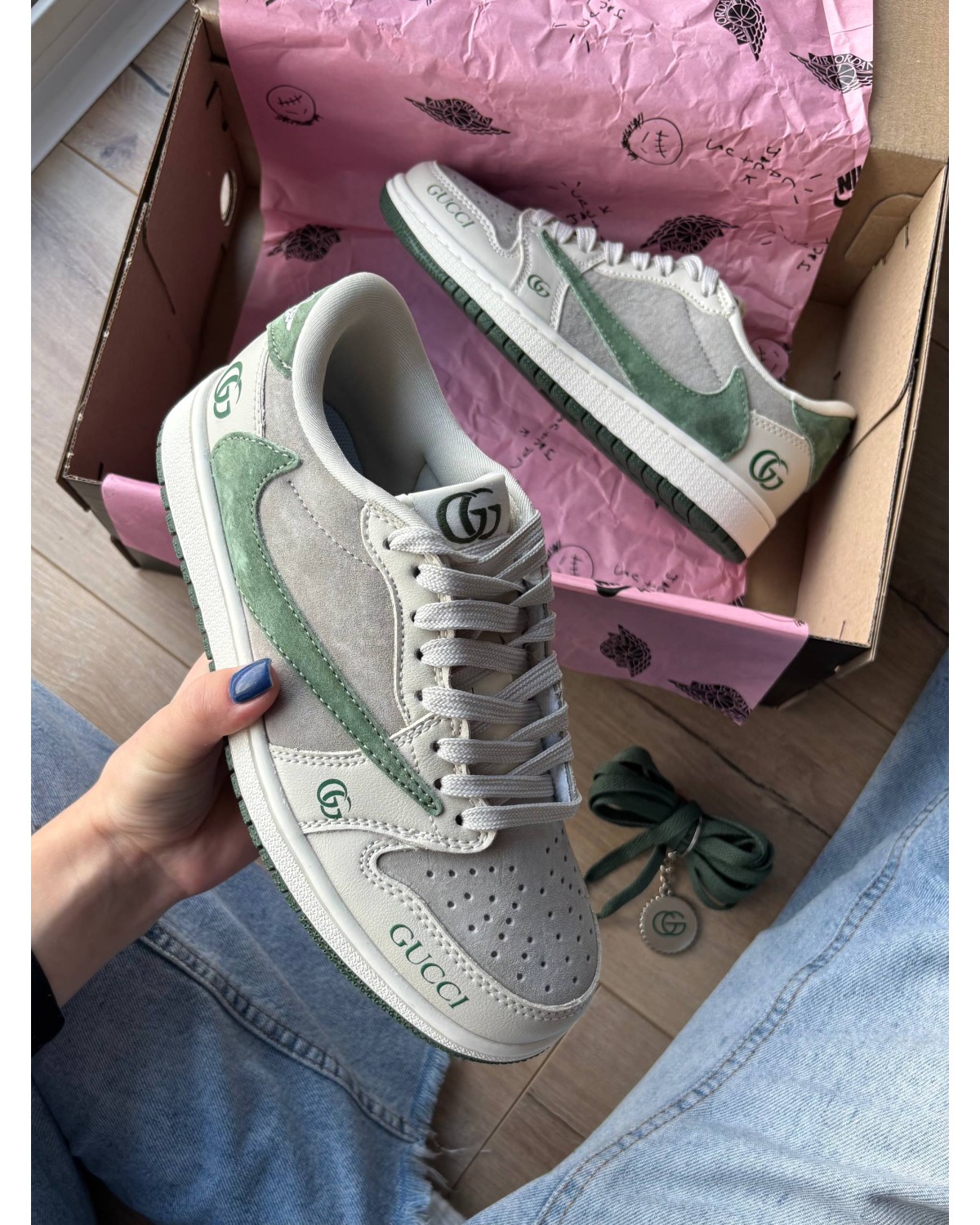 Jorgan 1 Low x Travis Scott x Gucci Green Beige