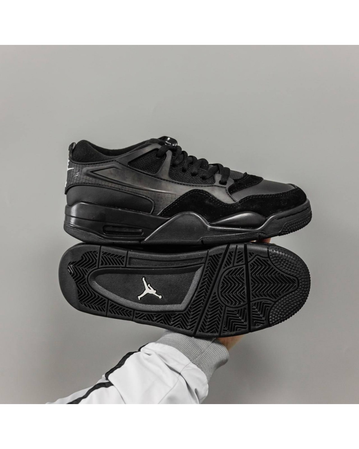 Nike Air Jordan 4 RM