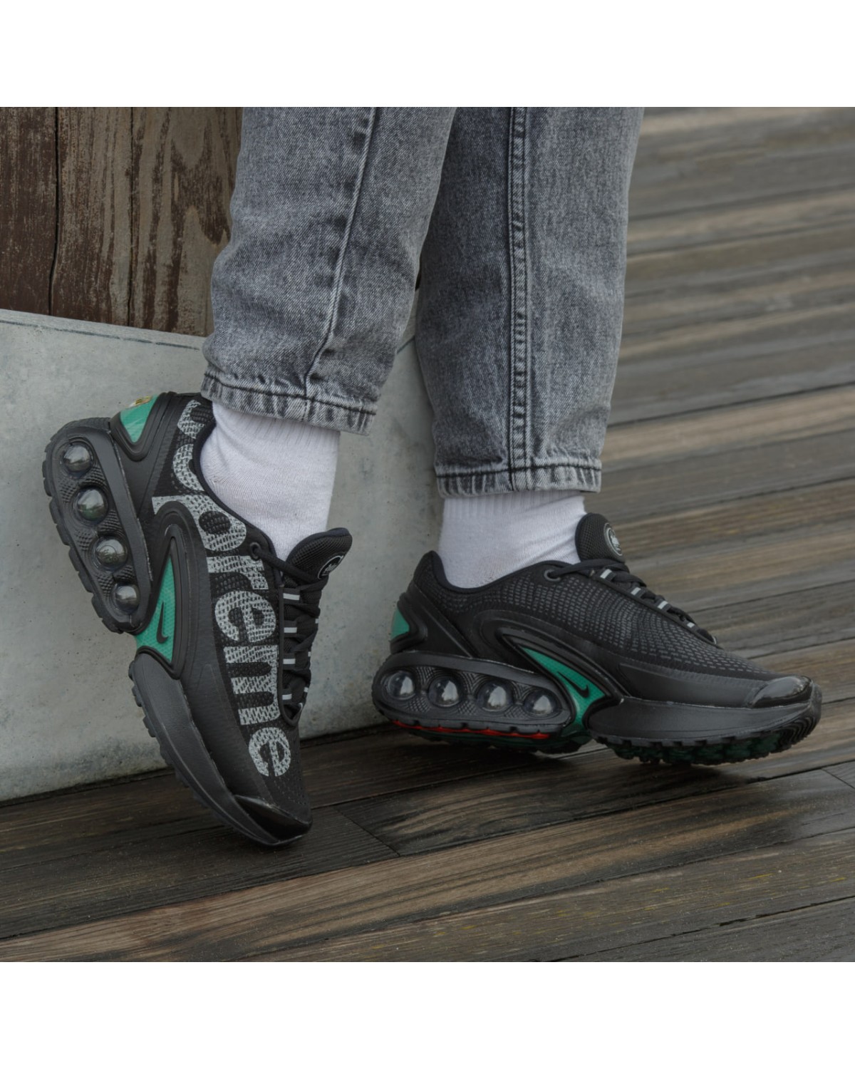 Nike Air Max DN x Supreme