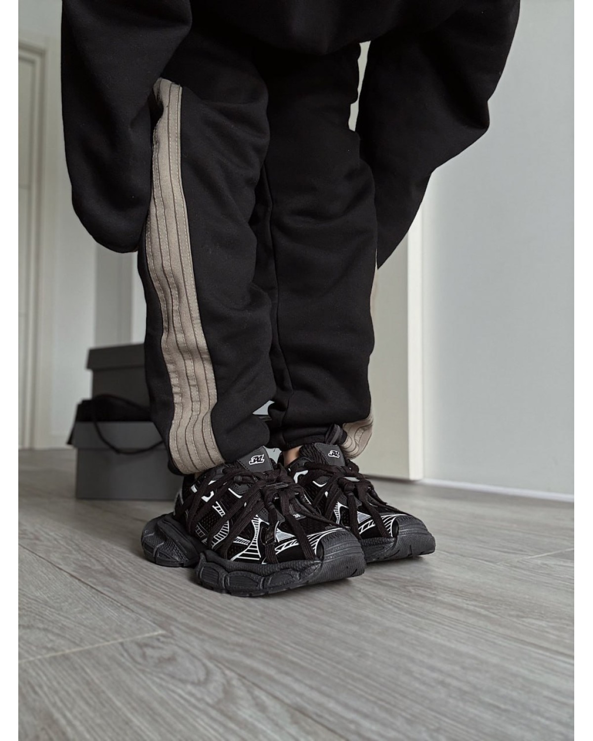 Balenciaga 3XL Extreme Laces Black Silver