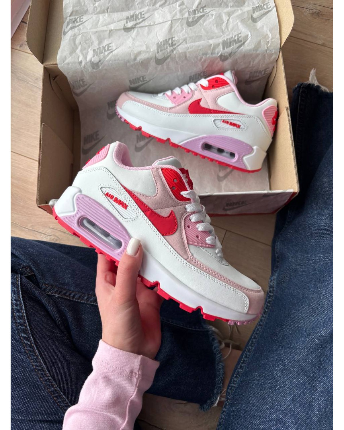 Nike Air Max 90 Valentines Day