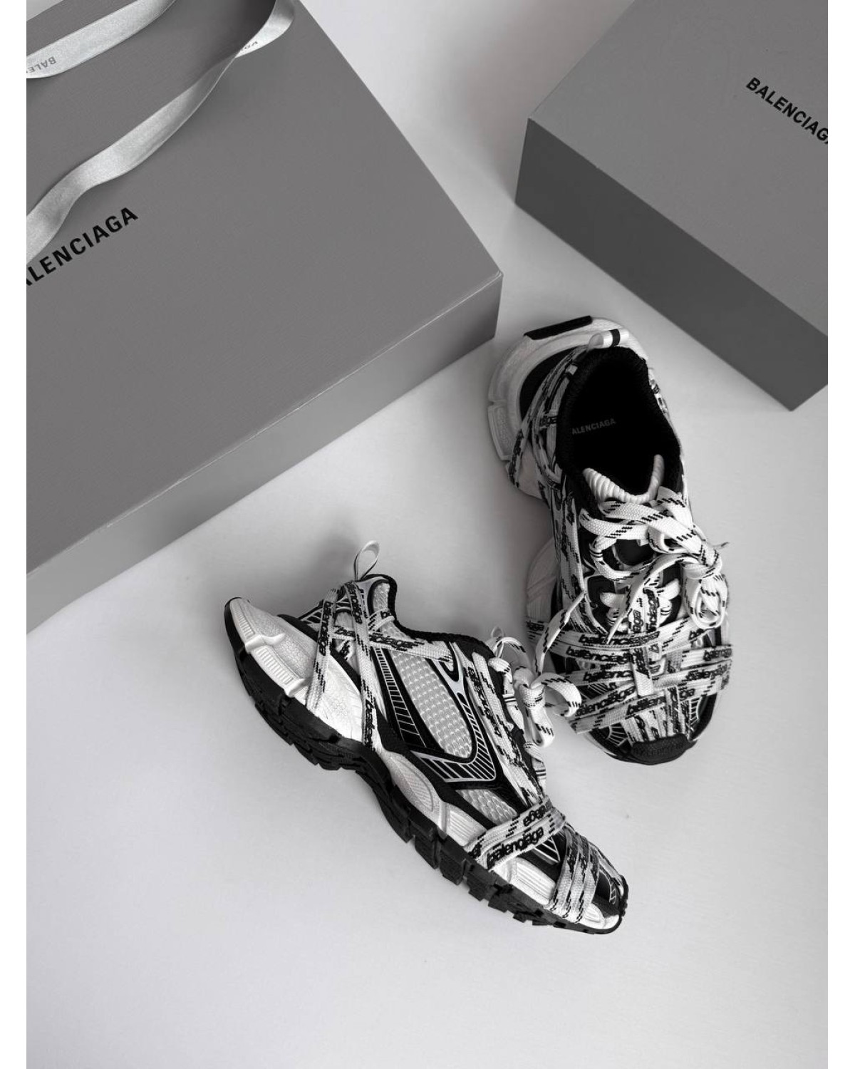 Balenciaga 3xl Extreme Laces  Black/White Logo