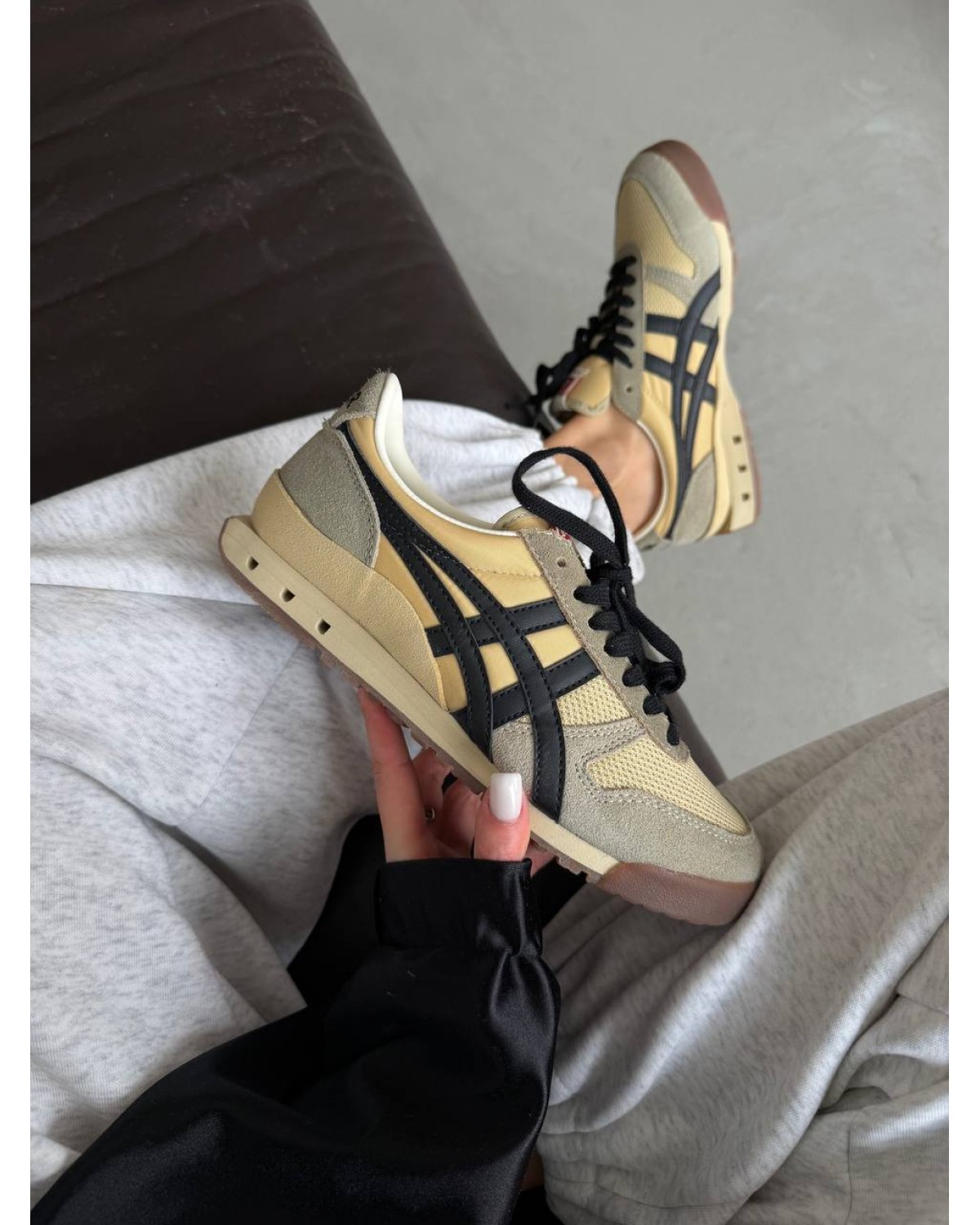 Asics Onitsuka Tiger Ultimate 81