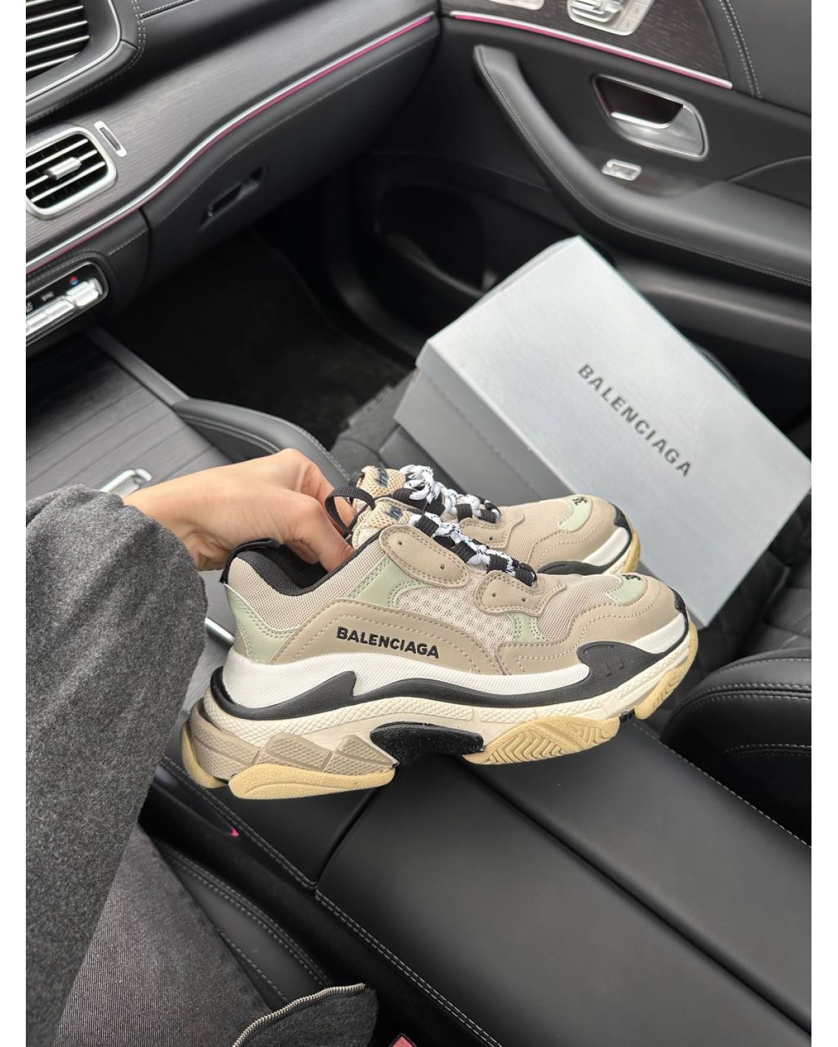 Balenciaga Triple S V1 Beige Black White