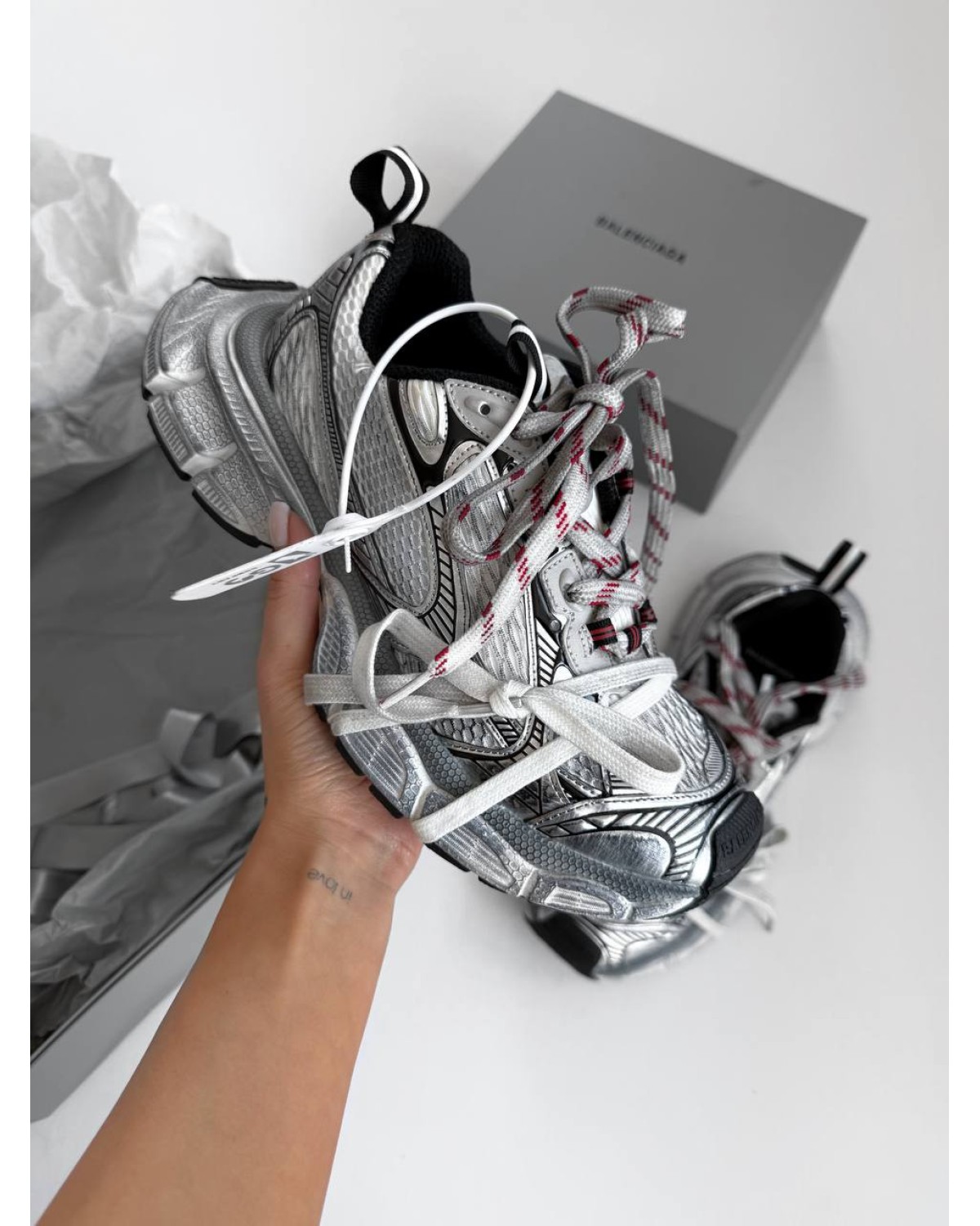 Balenciaga 3XL Grey/Silver