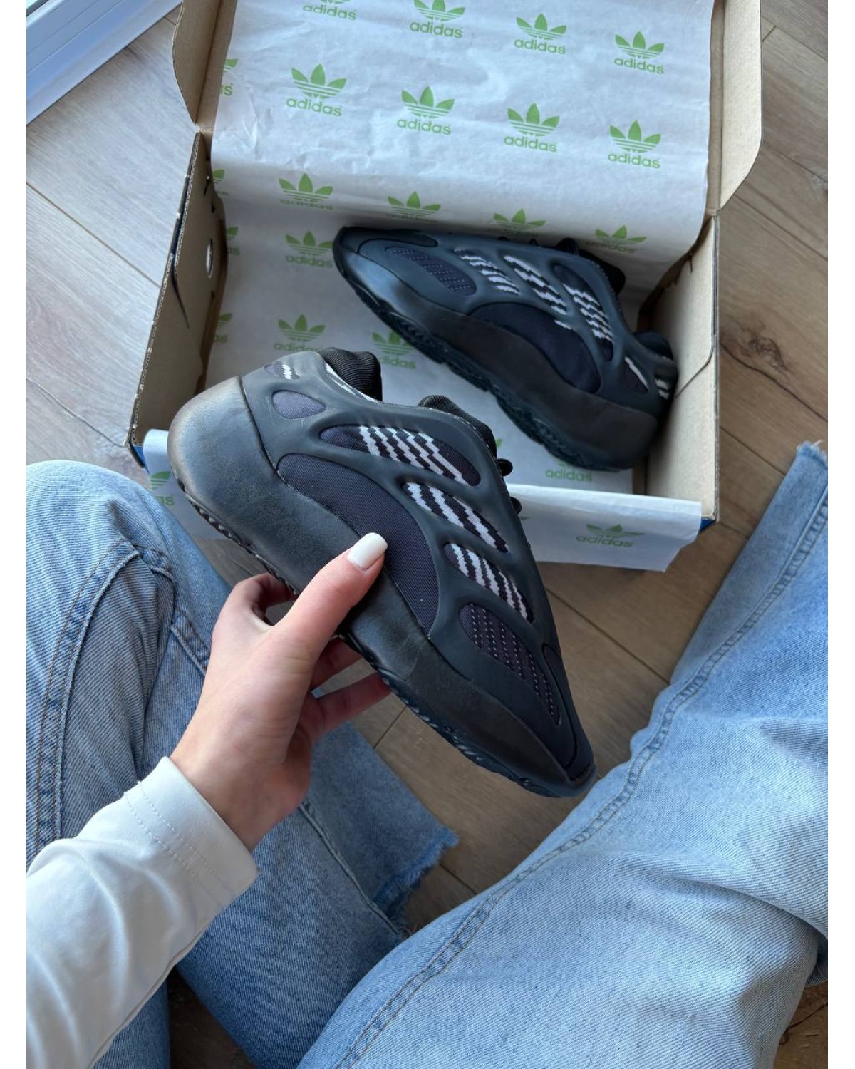 Adidas Yeezy Boost 700 v3 Black Alvah