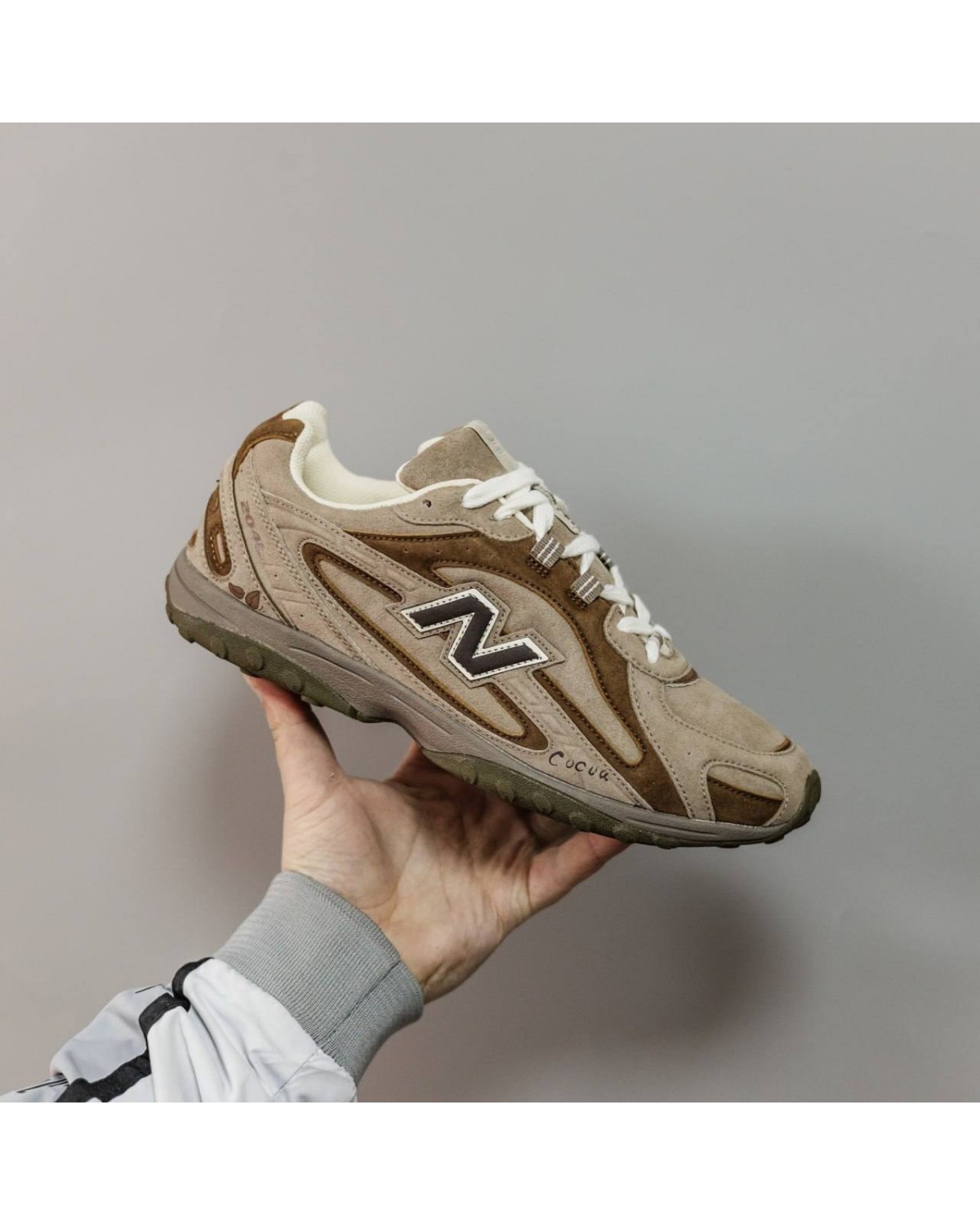 New Balance 204L